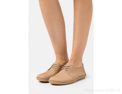 Kickers HOLSTER - Casual lace-ups - beige