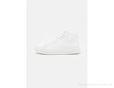 River Island High-top trainers - white