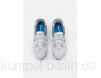 Nike Performance RENEW RUN 2 - Neutral running shoes - photon dust/photo blue/smoke grey/white/grey