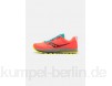 Saucony PEREGRINE 10 - Trail running shoes - vizired/citron/red