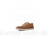 Clarks FORGE RUN - Boat shoes - tan leather/tan