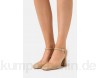 Bianca Di Classic heels - beige