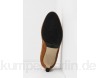 Tamaris Classic heels - cognac