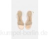 Missguided MID ILLUSION - Sandals - clear/nude